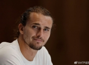 开云体育入口-美网险胜澳网，兹维列夫状态火热