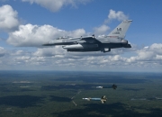 开云官网-暗夜里凿开的光，范弗利特的救赎与尼克斯的终场哨