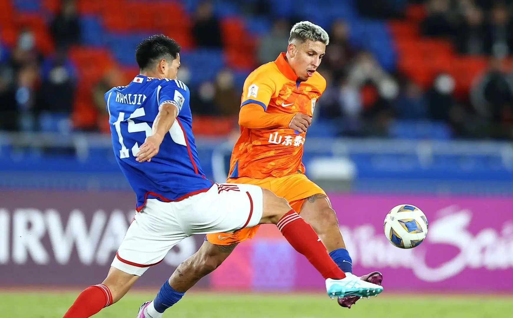 东亚战队在国际比赛中展现绝对实力