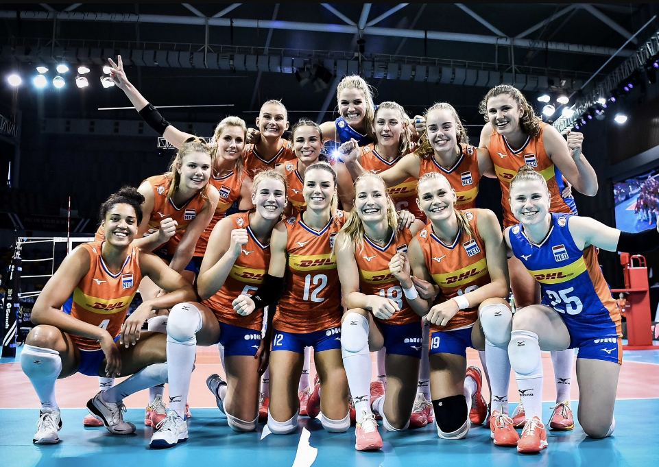 包含中国队横扫韩国队,黄鸭组合状态火热的词条 包含中国队横扫韩国队,黄鸭组合状态火热的词条