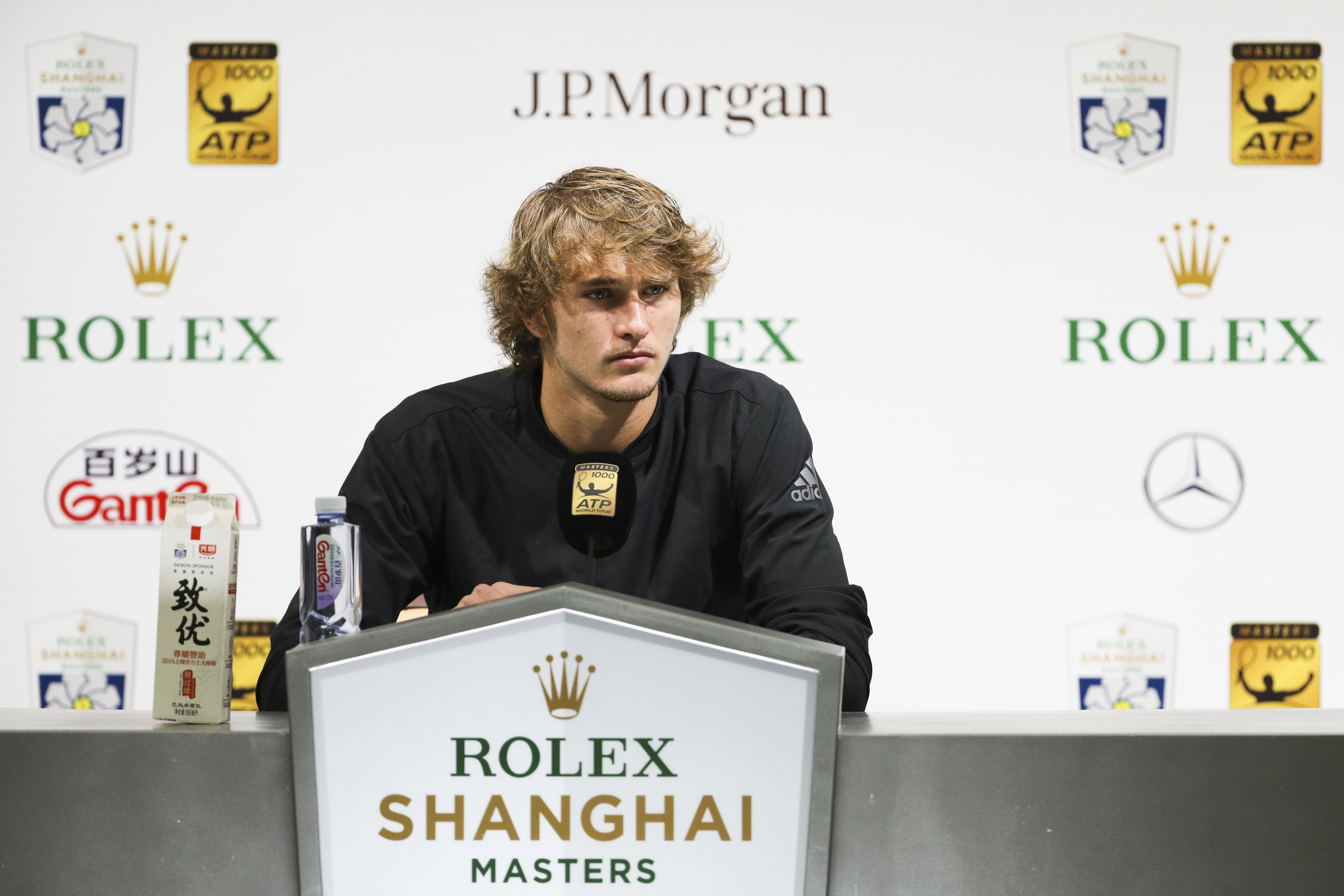 年终总决赛鏖战戴维斯杯，兹维列夫惊艳四座