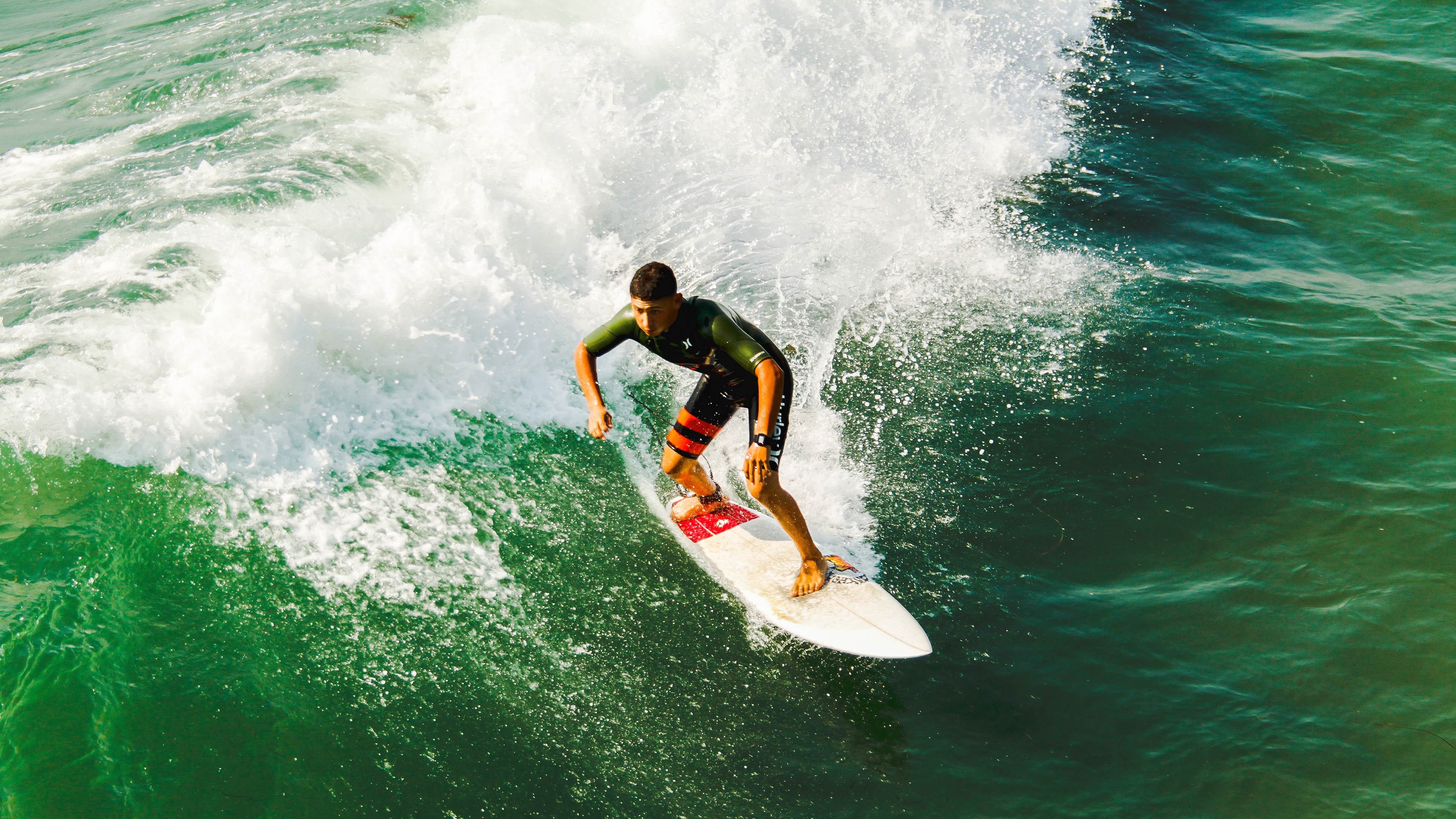 绿茵场上的关键先生，当英格拉姆时刻照亮德甲争冠之夜
