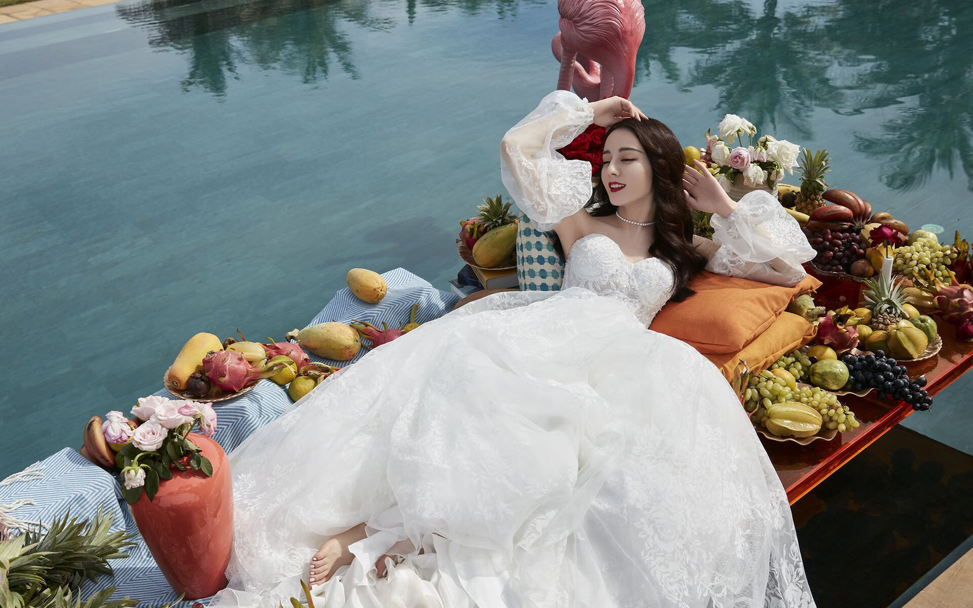 足坛双面镜，西甲国家德比的璀璨星光与巴拉圭硬仗背后的足球真相