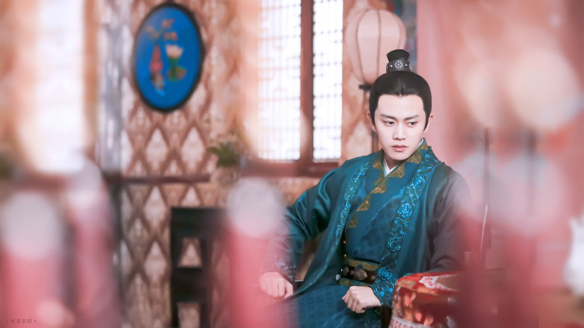 沉默的指挥家，欧冠半决赛之夜，米切尔如何用一脚节奏改写历史